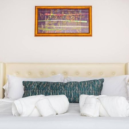 Comfy Studio With Cali King Size Mattress San Diego Ngoại thất bức ảnh